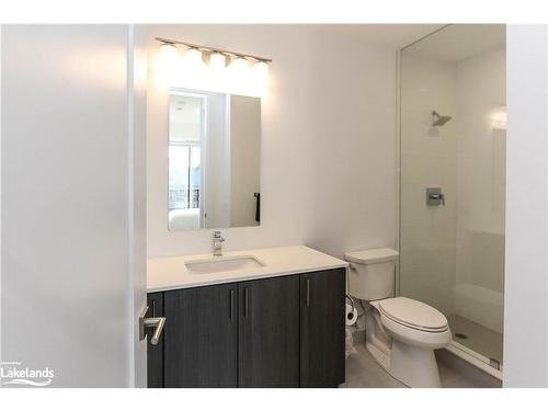 213-1 Hume Street, Collingwood, ON - Indoor Photo Showing Bathroom