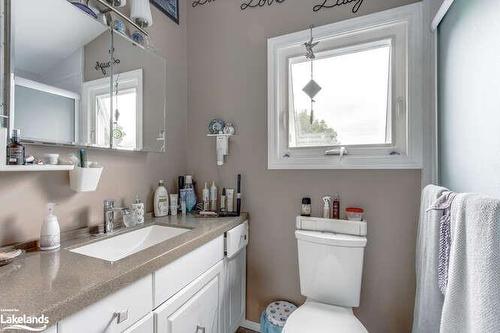 50 Wilson Road W, Tiny, ON - Indoor Photo Showing Bathroom