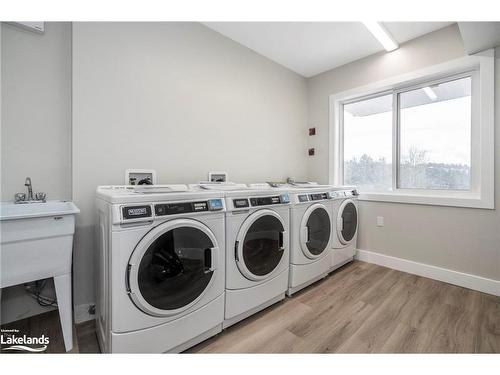 61 Thompson Road W, Penetanguishene, ON - Indoor Photo Showing Laundry Room