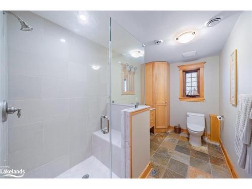 35 Shakell Road, Whitestone, ON - Indoor Photo Showing Bathroom