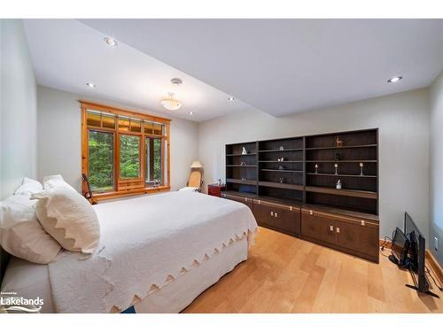 35 Shakell Road, Whitestone, ON - Indoor Photo Showing Bedroom