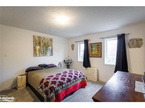131 Stonebrook Way, Markdale, ON - Indoor Photo Showing Bedroom