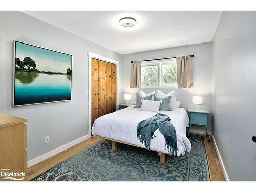 727302 22C Sideroad, Heathcote, ON - Indoor Photo Showing Bedroom