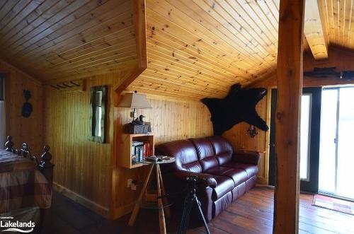 10365 Rabbit Lake, Temagami, ON - Indoor Photo Showing Other Room