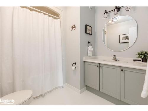 7 Gershom Street, Singhampton, ON - Indoor Photo Showing Bathroom