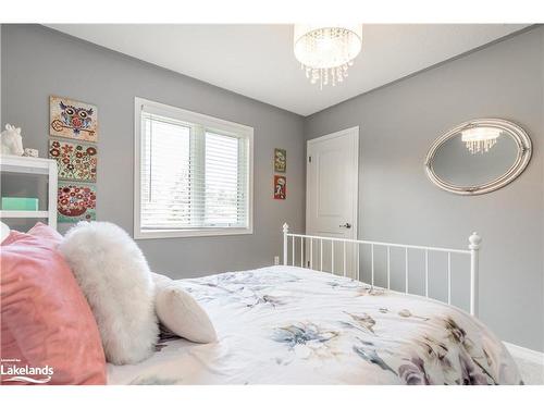 7 Gershom Street, Singhampton, ON - Indoor Photo Showing Bedroom