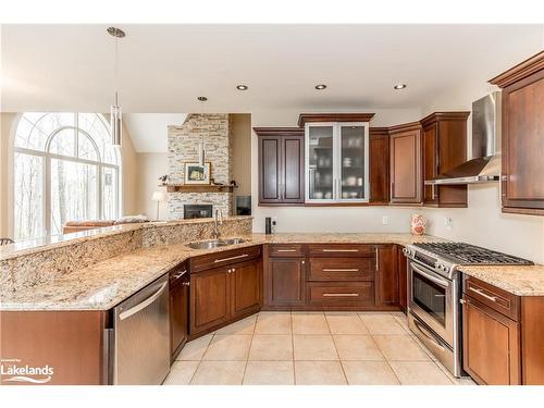 837568 Fourth Line E, Mulmur, ON - Indoor Photo Showing Kitchen With Upgraded Kitchen