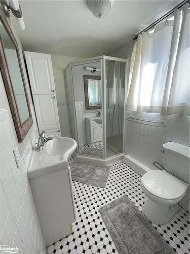 828473 40 Grey Road, The Blue Mountains, ON - Indoor Photo Showing Bathroom