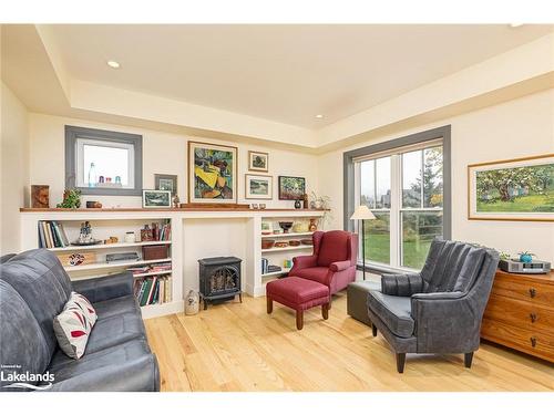 81 Baring Street, Thornbury, ON - Indoor Photo Showing Living Room With Fireplace
