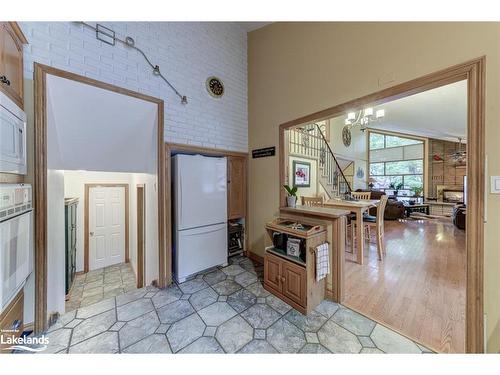 1819 River Road W, Wasaga Beach, ON -  Photo Showing Other Room
