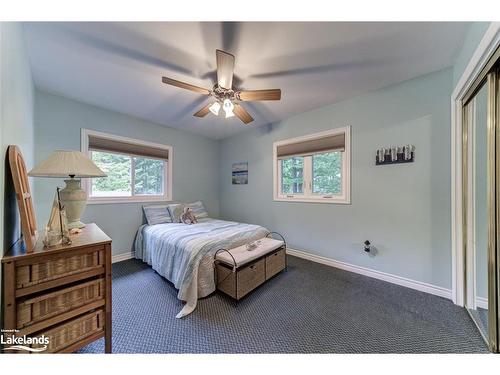 1819 River Road W, Wasaga Beach, ON - Indoor Photo Showing Bedroom