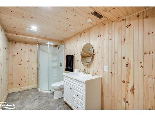 1518 Lone Pine Drive, Bracebridge, ON - Indoor Photo Showing Bathroom