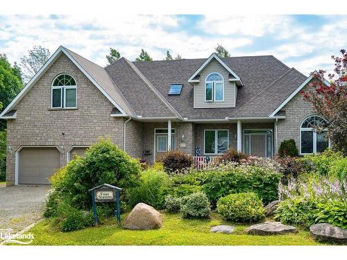 110 Aberdeen Court, The Blue Mountains, ON - Outdoor With Deck Patio Veranda With Facade