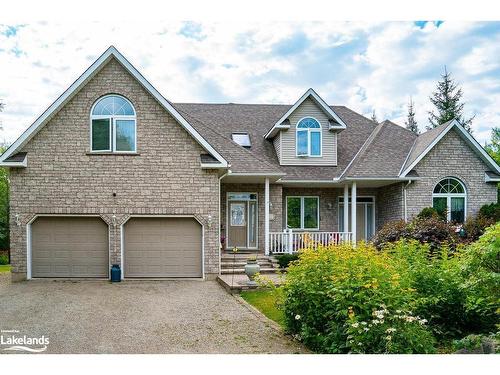 110 Aberdeen Court, The Blue Mountains, ON - Outdoor With Deck Patio Veranda With Facade