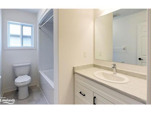 13 Maidens Crescent, Collingwood, ON - Indoor Photo Showing Bathroom