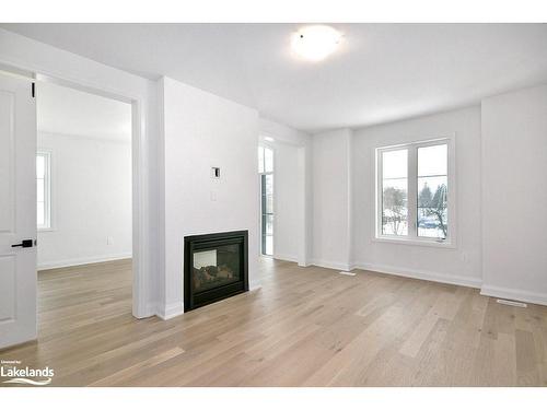 5-11 Bay Street E, Thornbury, ON - Indoor With Fireplace