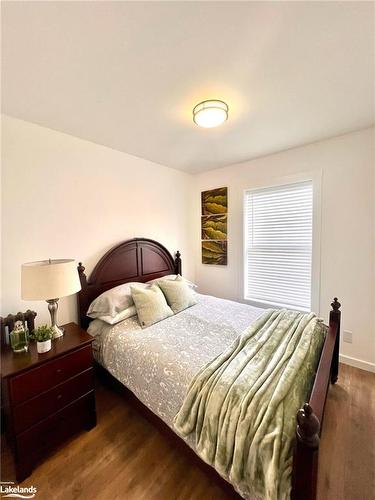 22 St. Paul Street, Collingwood, ON - Indoor Photo Showing Bedroom