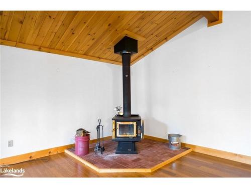 23 Smith Pine Crescent, Mckellar, ON - Indoor With Fireplace