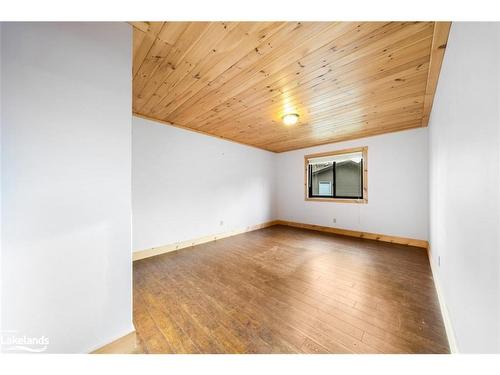 23 Smith Pine Crescent, Mckellar, ON - Indoor Photo Showing Other Room
