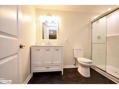 1894 Marchmont Road, Severn, ON - Indoor Photo Showing Bathroom