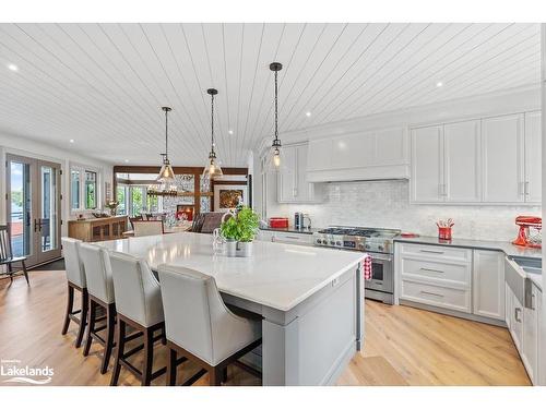 1161 Stephen Road, Port Carling, ON - Indoor Photo Showing Dining Room