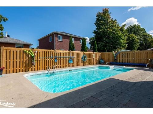 215 Margaret Street, Midland, ON - Outdoor With In Ground Pool With Backyard