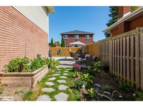 215 Margaret Street, Midland, ON - Outdoor With In Ground Pool With Backyard