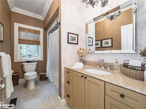 2964 Pinecone Trail, Washago, ON - Indoor Photo Showing Bathroom