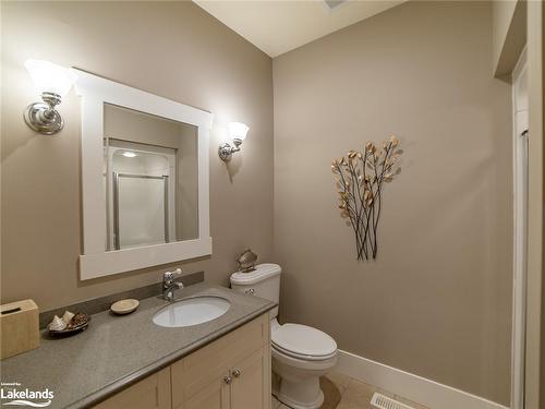 1020 Birch Glen Villa 12 Week 4 Road, Baysville, ON - Indoor Photo Showing Bathroom