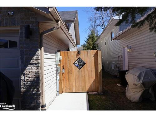 117 62Nd Street S, Wasaga Beach, ON - Outdoor With Exterior