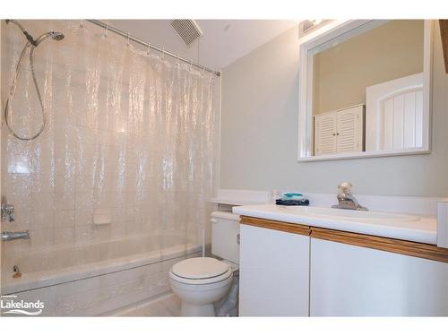 26 Turner Drive, Huntsville, ON - Indoor Photo Showing Bathroom