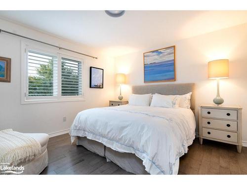 123 Conservation Way, Collingwood, ON - Indoor Photo Showing Bedroom