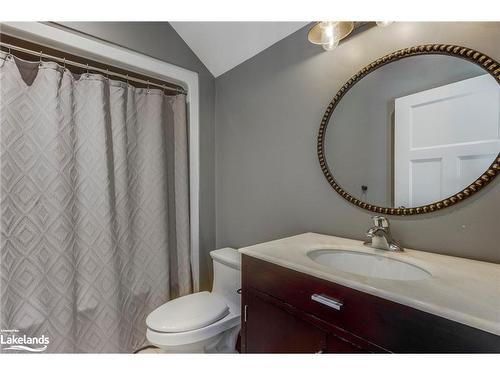 148 Goldfinch Crescent, Tiny, ON - Indoor Photo Showing Bathroom