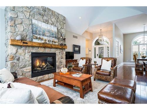 4 Evergreen Road, Collingwood, ON - Indoor Photo Showing Living Room With Fireplace