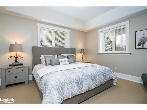 4 Evergreen Road, Collingwood, ON - Indoor Photo Showing Other Room