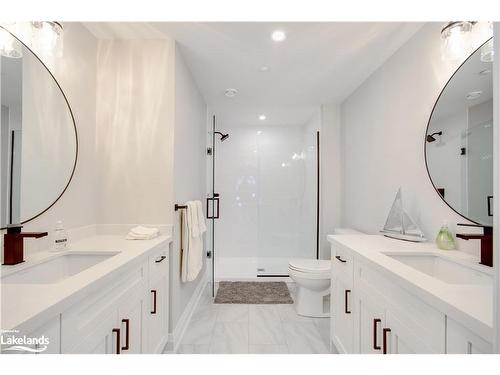 305-200 Anglo Street, Bracebridge, ON - Indoor Photo Showing Bathroom