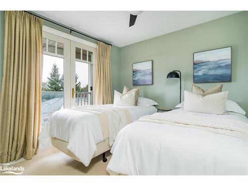 504-40 Trott Boulevard, Collingwood, ON - Indoor Photo Showing Bedroom