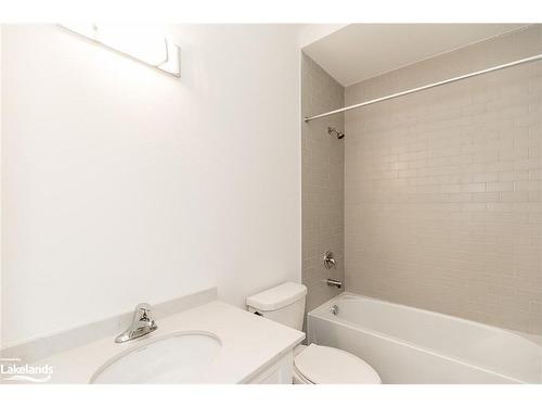 3 Rosanne Circle, Wasaga Beach, ON - Indoor Photo Showing Bathroom