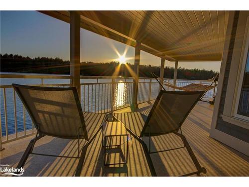 225-1805 Peninsula Road, Port Carling, ON - Outdoor With Deck Patio Veranda With Exterior