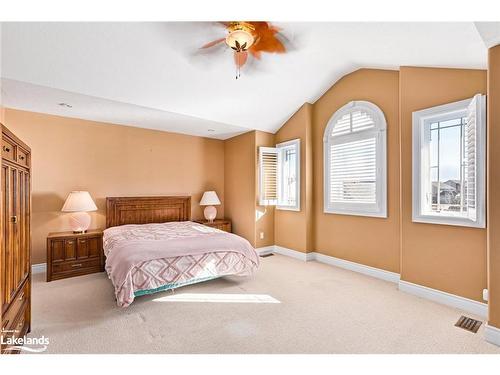 23 Chamberlain Crescent, Collingwood, ON - Indoor Photo Showing Bedroom