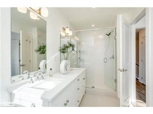 199 Yellow Birch Crescent, The Blue Mountains, ON - Indoor Photo Showing Bathroom
