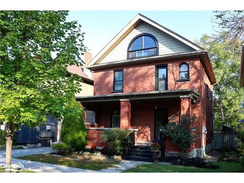 143 Fourth Street W, Collingwood, ON - Outdoor With Deck Patio Veranda With Facade