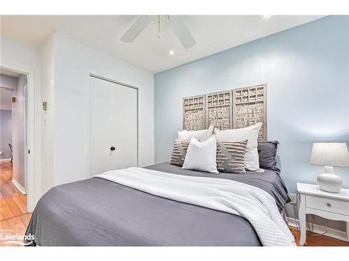 5 Trafalgar Road, Collingwood, ON - Indoor Photo Showing Bedroom