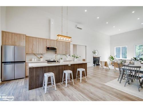 11 Lang Court, Sundridge, ON - Indoor Photo Showing Kitchen