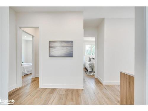 11 Lang Court, Sundridge, ON - Indoor Photo Showing Bedroom