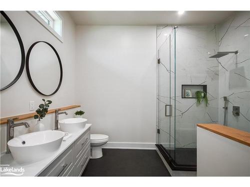 11 Lang Court, Sundridge, ON - Indoor Photo Showing Bathroom