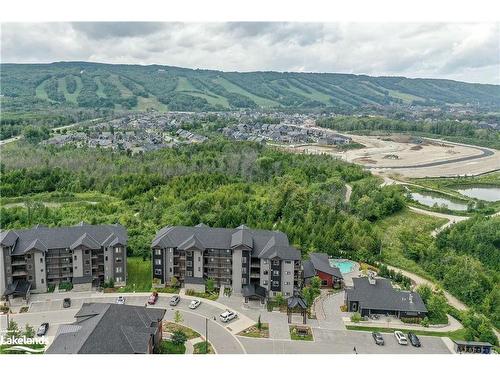 402-16 Beckwith Lane, The Blue Mountains, ON - Outdoor With View