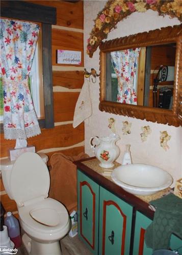263 526 Highway, Britt, ON - Indoor Photo Showing Bathroom