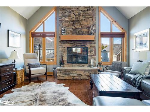 123 Venture Boulevard, The Blue Mountains, ON - Indoor Photo Showing Living Room With Fireplace