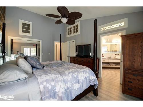 80 Corey Crescent, Tobermory, ON - Indoor Photo Showing Bedroom